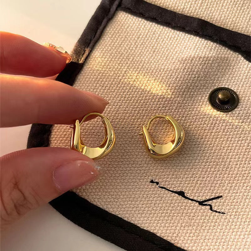 Women's Classic Simple Cold Style Metal Fashion Earrings