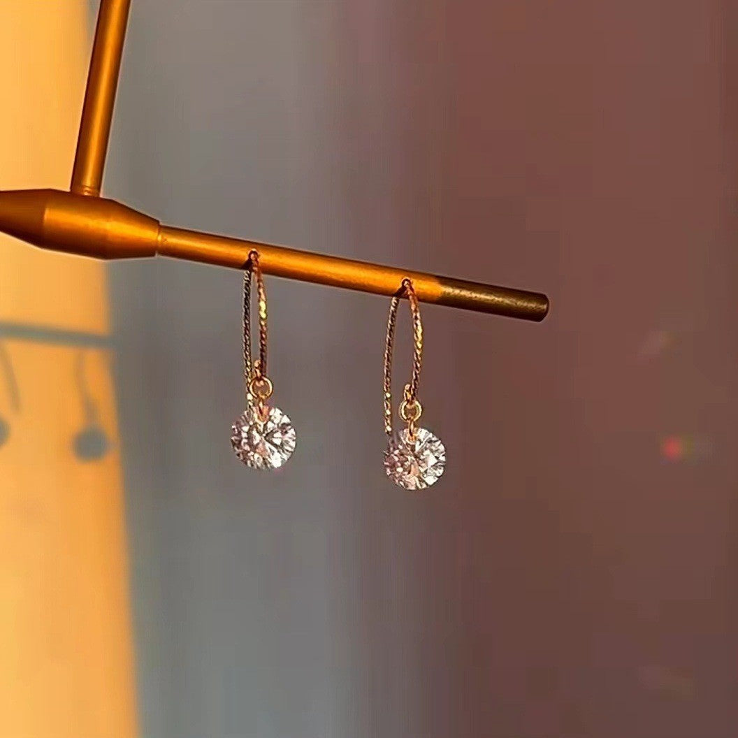Gentle Temperamental Pearl High-grade Diamond Decorations Niche Stud Earrings
