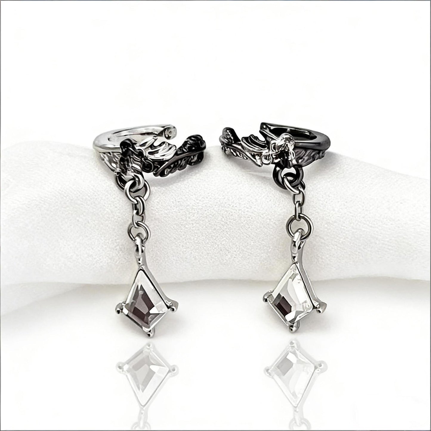Dark Light Luxury Feather Earless Female Cold Style Full Rhinestone Ear Clip