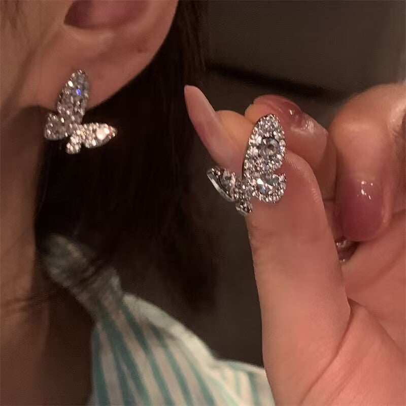 Sparkling Full Rhinestone Butterfly Sier Temperament Light Rings