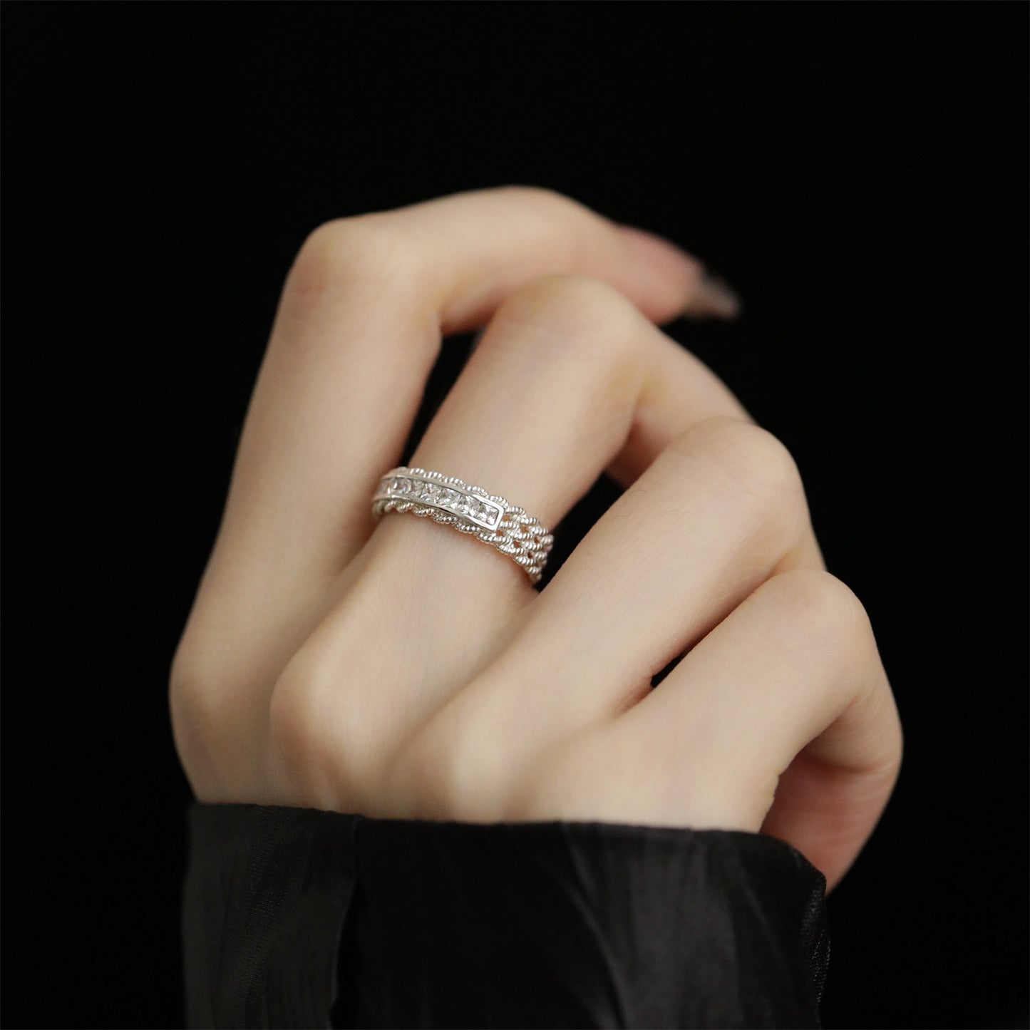 Cold Style Light Luxury White Zirconium Horizontal Lace Female Rings