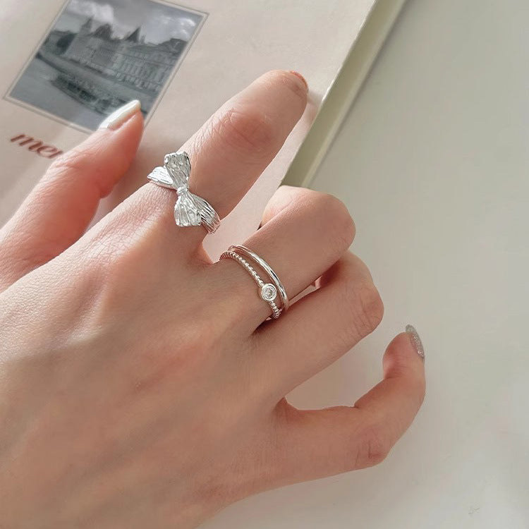 With Shiny Diamond Female Design Minimalist Rings