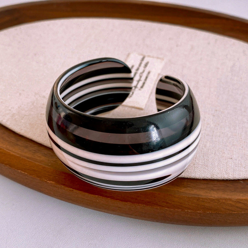 Vacation Style Acrylic Round Open-ended Fresh Sweet Niche Bracelet
