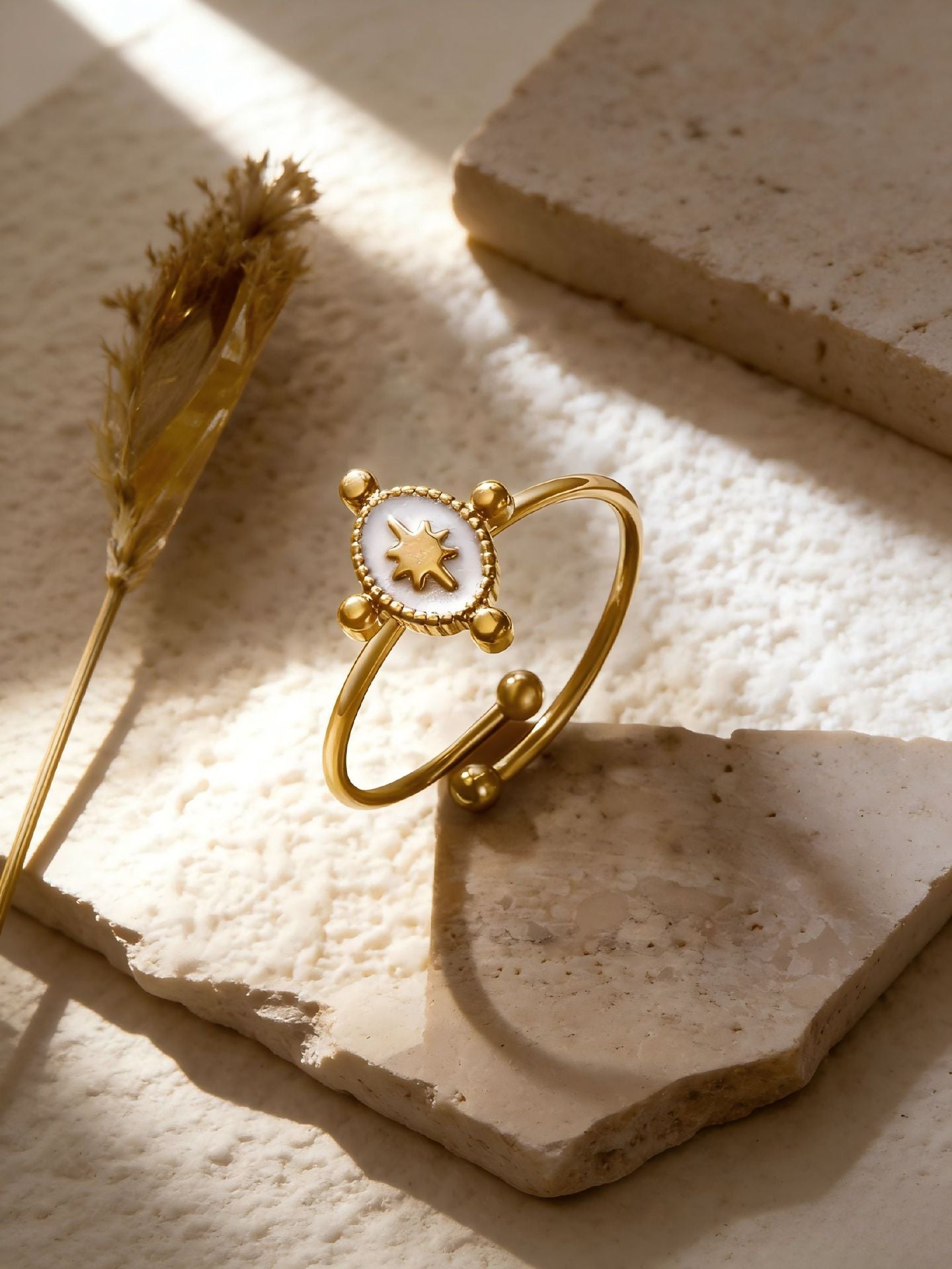 French Retro Asterism Open Light Luxury Minority Ring