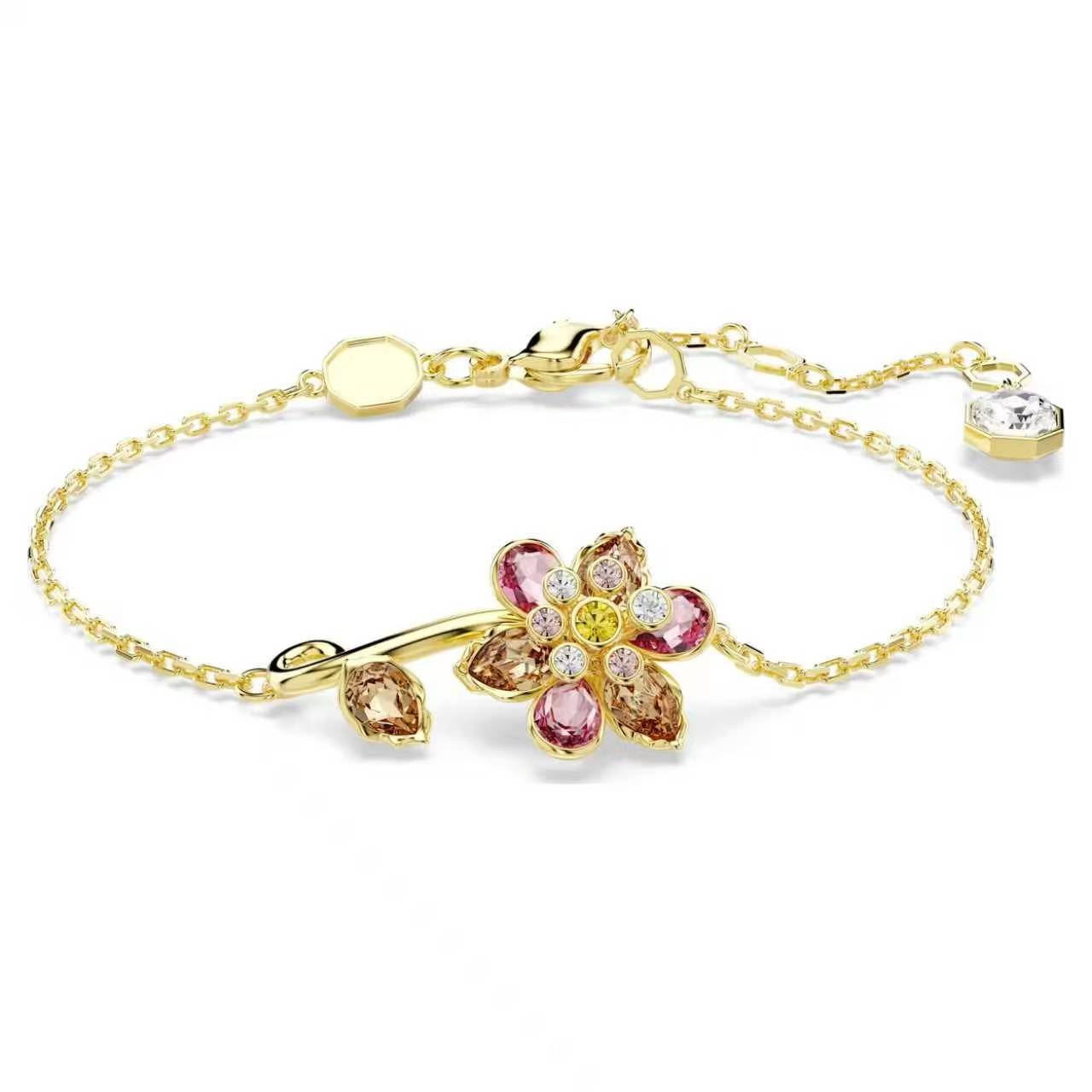 Austrian Crystal Flowers Rich Candy Ear Jewelry Set