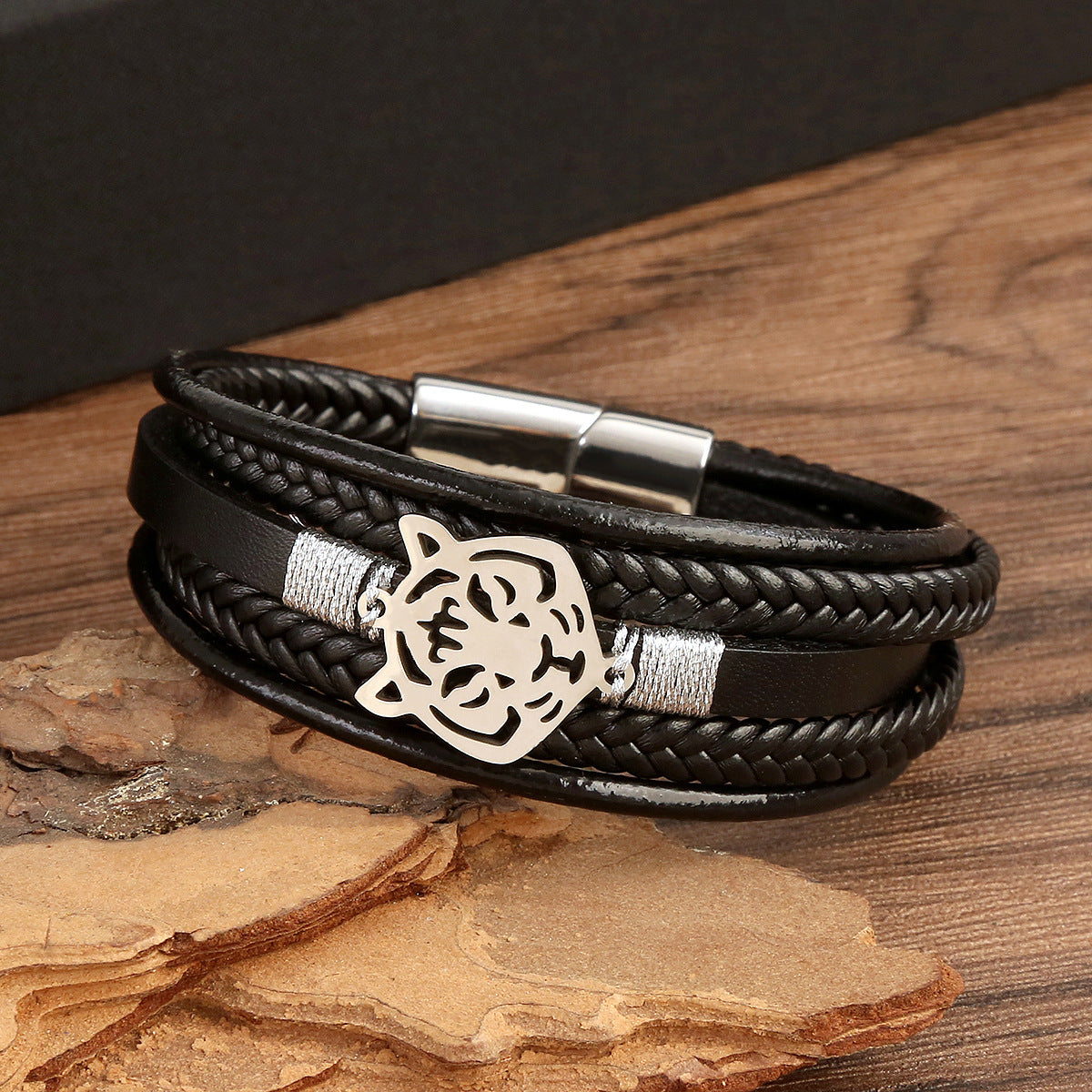 Men's Fashion Tiger Head Stainless Steel Leather Braided Bracelets