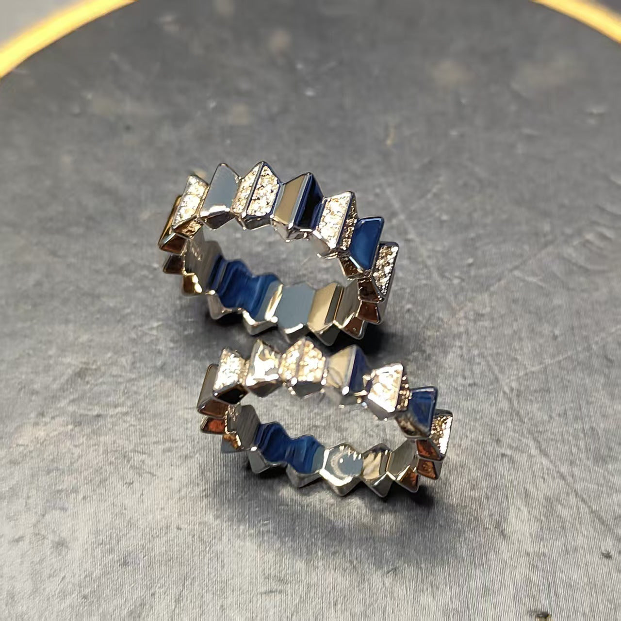 White Diamond Couple Wave Black Gold Rings