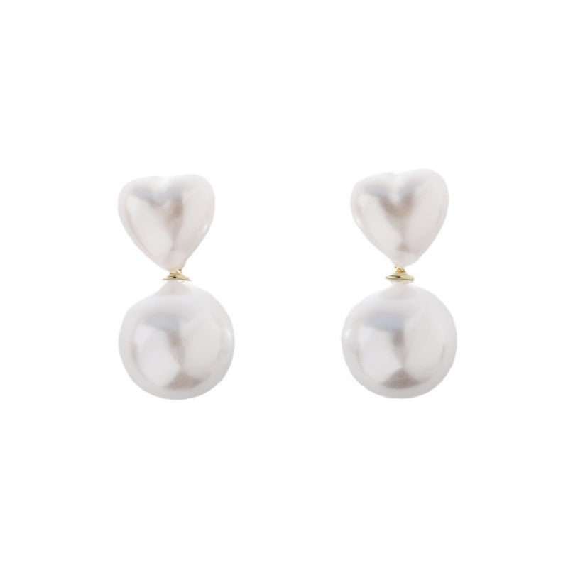 Women's French Retro Heart Pearl Peach Light Luxury Earrings