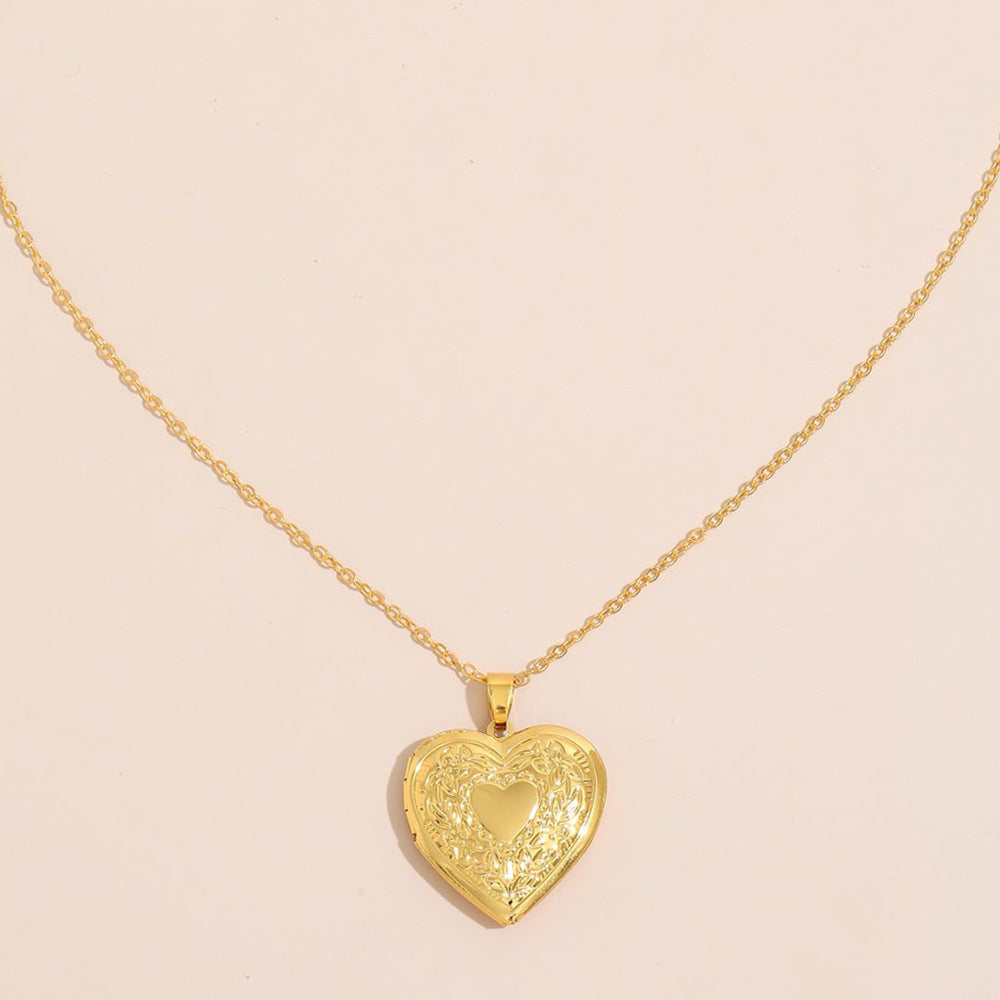 Fashion Heart-shaped Box Metal Mother's Day Necklace