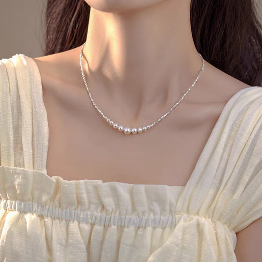 Gradient Smile Pearl Female Design Light Luxury High-grade Clavicle Chain Necklace