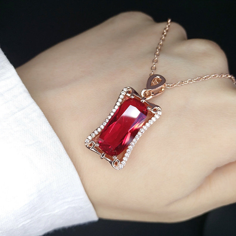 Ruby Rose Gold High-grade Red Diamond Ear Jewelry Set