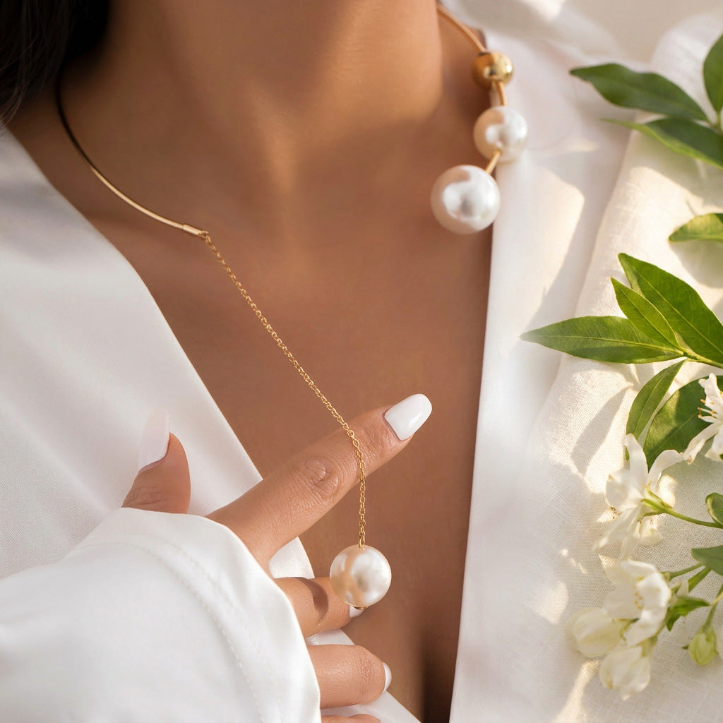 Women's Temperament Simple High Sense Imitation Pearl Asymmetric Necklace