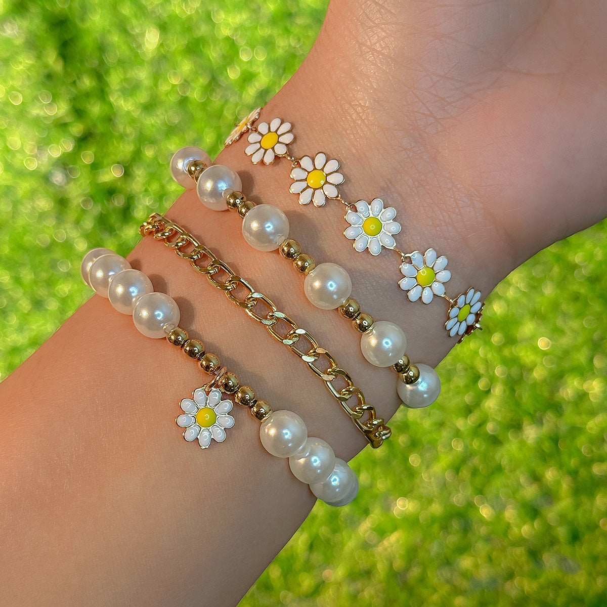 Metallic Pig Nose Button Round Beads Chain Creative Little Daisy Bracelet