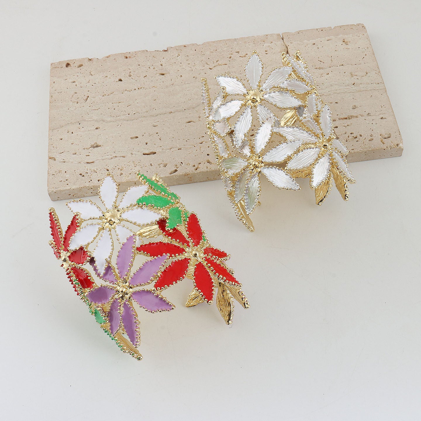 Women's Exaggerated Enamel Drip Glazed Petal Light Luxury Metal Bracelets
