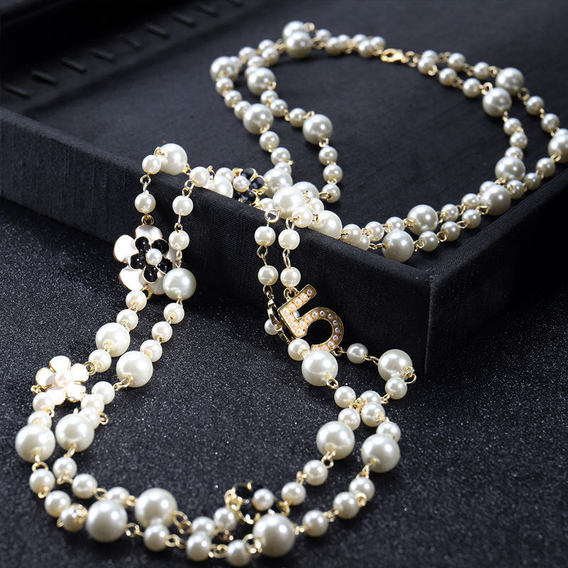 Classic Style Pearl Golden Number Snowflake Necklaces