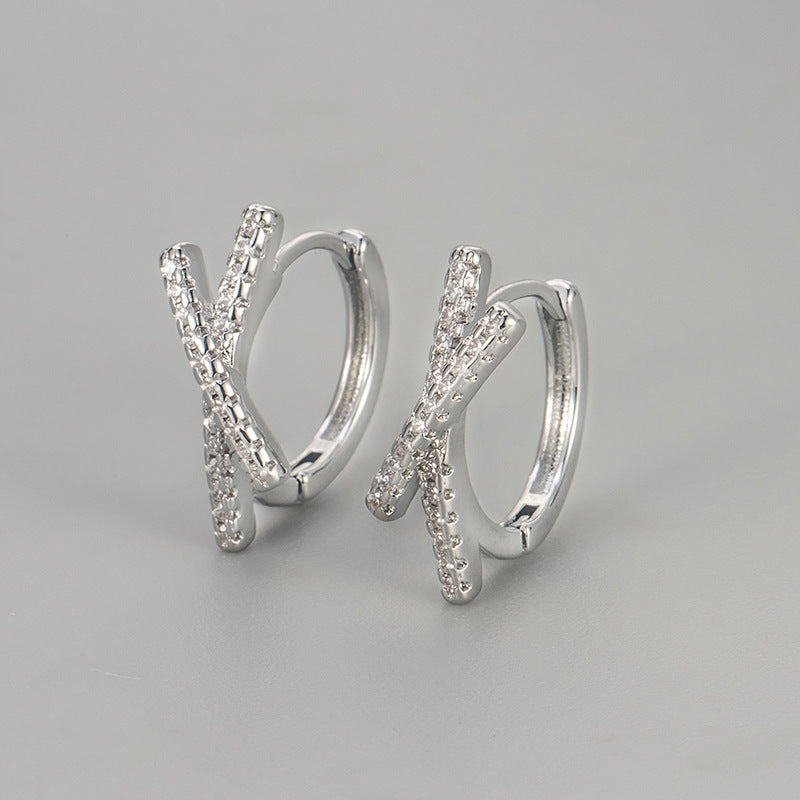 Women's Simple Geometric Inlaid Zircon Clip Niche Ear Buckle