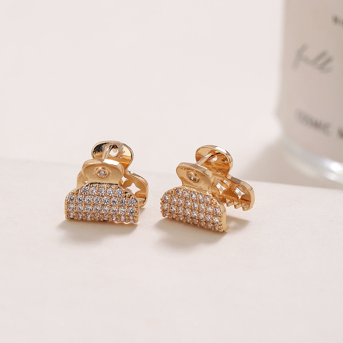 Small Jaw Clip Zircon Inlaid Personality Earrings