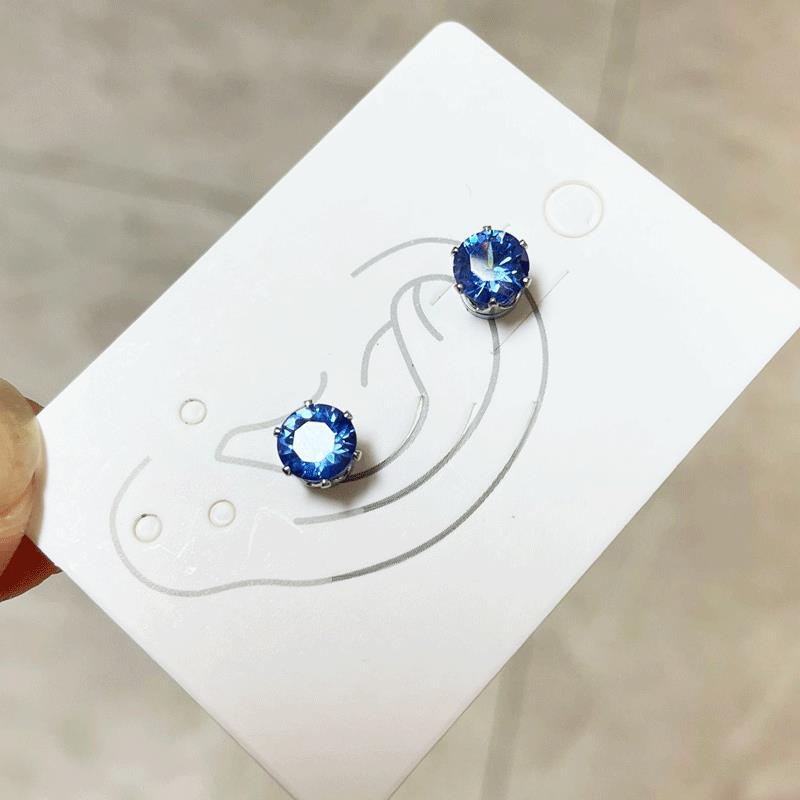 Super Flash Zircon Bone Nail Magnet Ear Clip