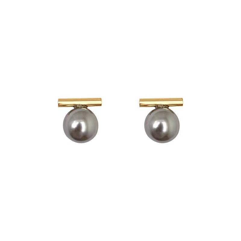 Women's Style Metal Pearl For Design Retro Personality Minimalism Versatile Stud Earrings