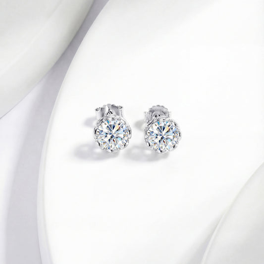 Men's Sier Ear Light Luxury High-grade Niche Female Stud Earrings