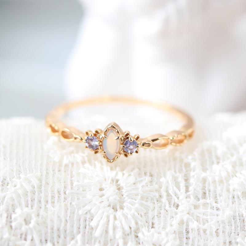 Women's Retro Gold Plated All Match Luxury Niche Geometric Rings