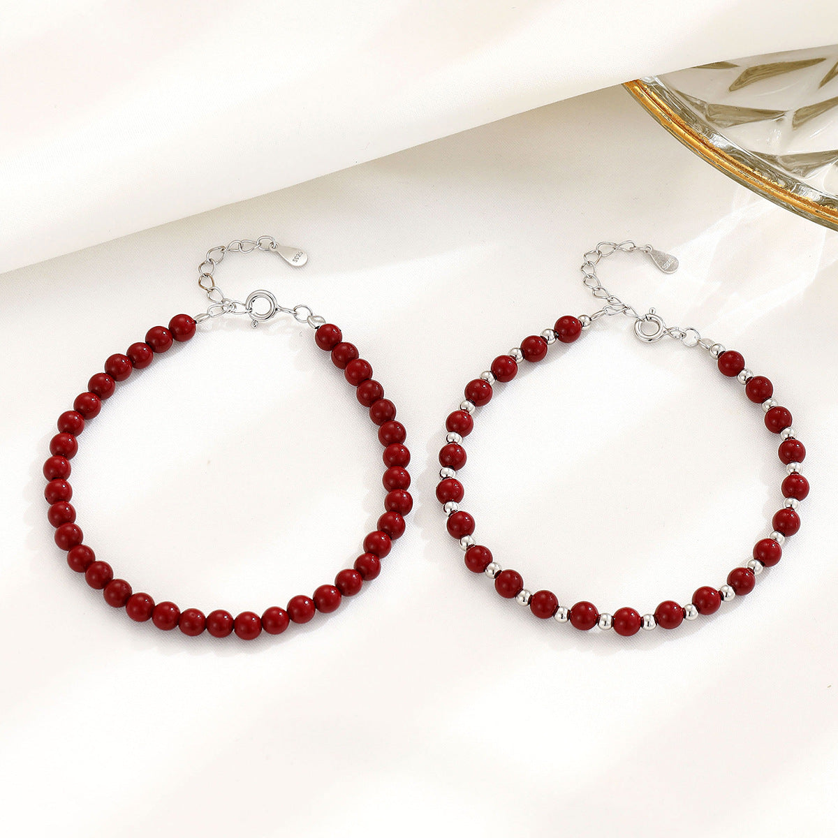 Bracelets de minorité capricieuse en perles de sable rouge et d'argent pour femmes