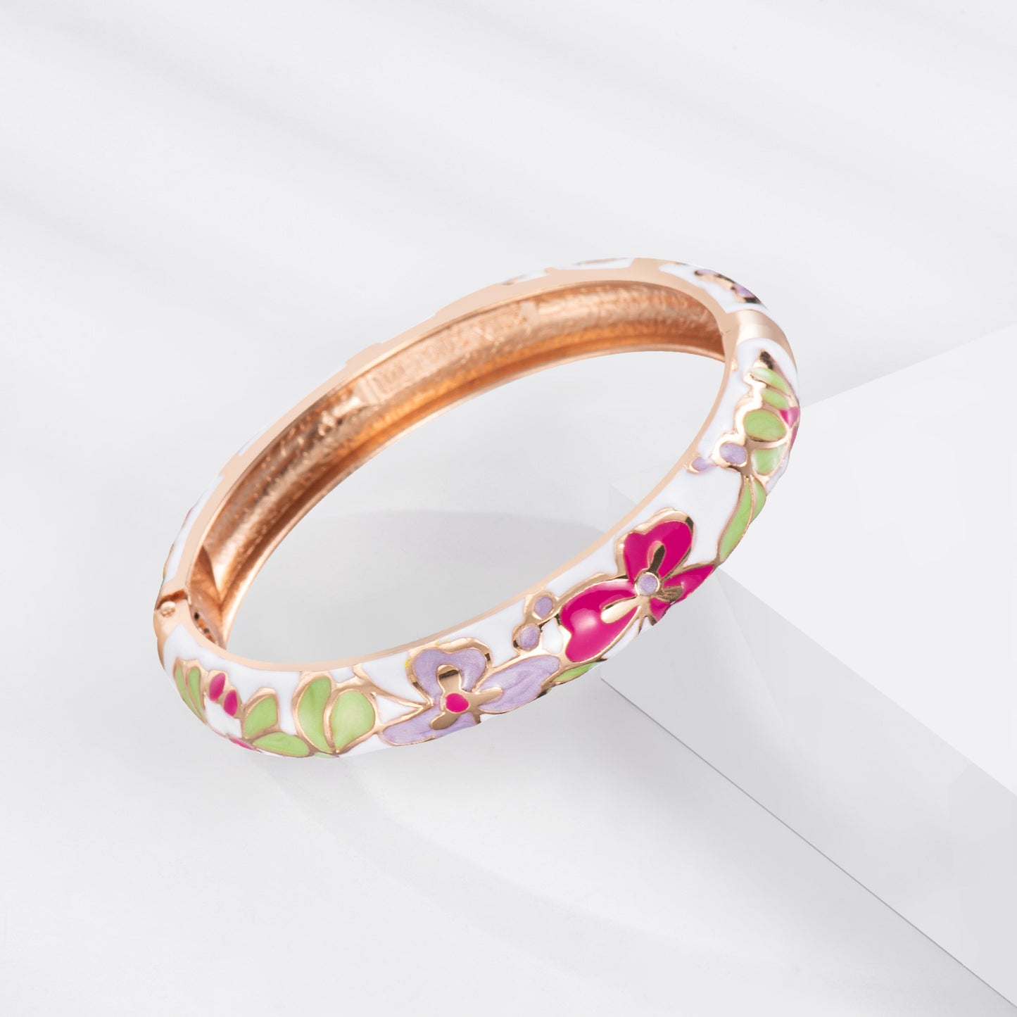 Darcy Cloisonne White Dripping Enamel Opening National Bracelet