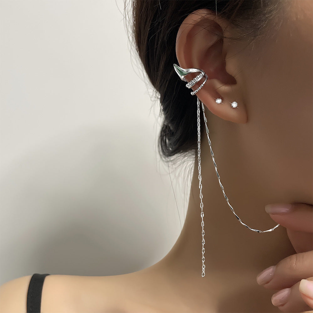 High-grade Long Earless Geometric Tile Chain Ear Clip
