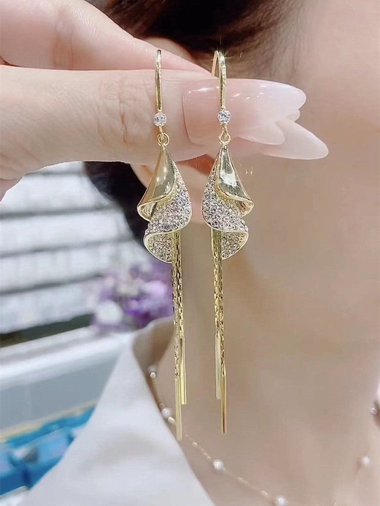 Women's Unique Design High-grade Full Diamond Spiral Trendy Long Tassel Temperament Earrings