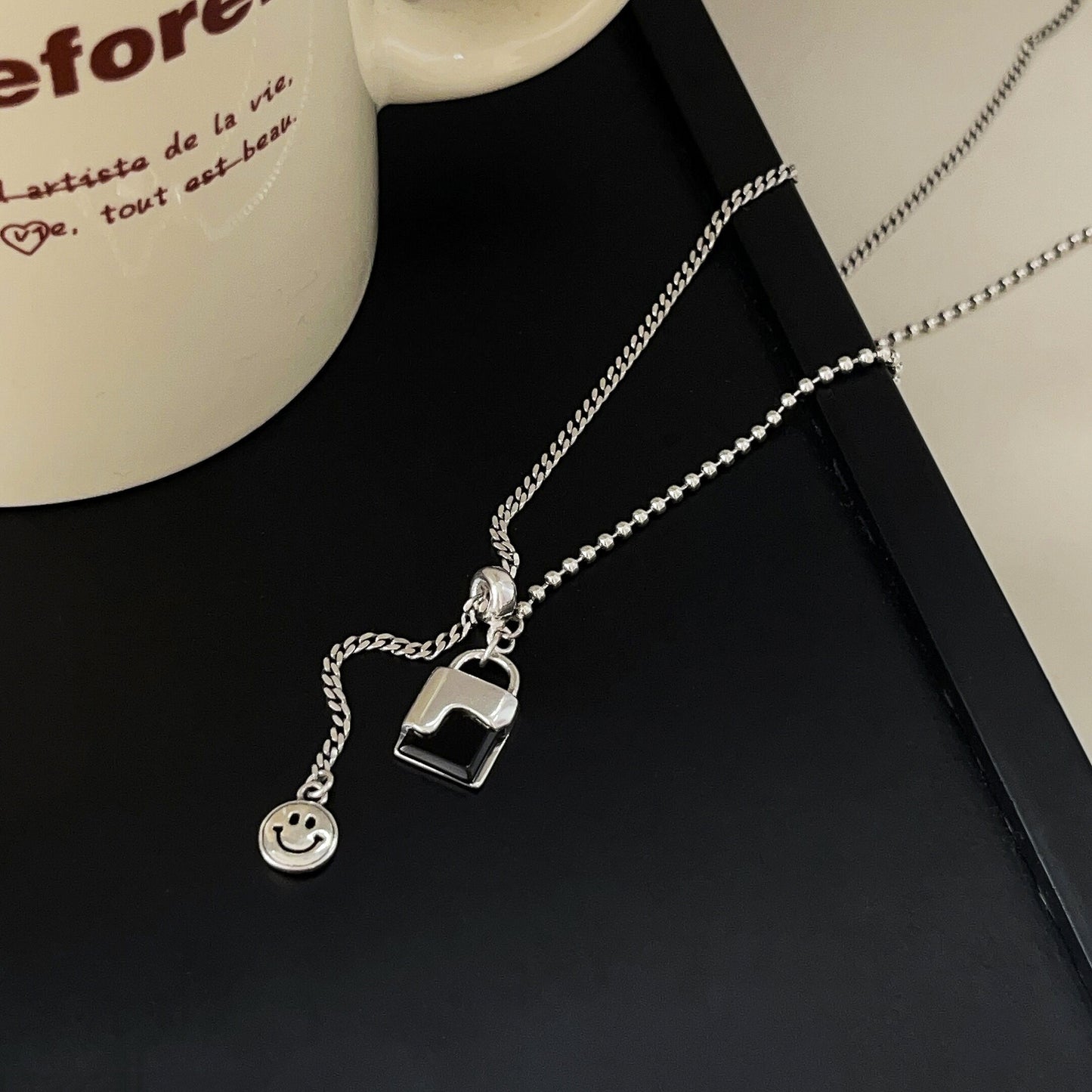 Women's Exaggerated Personalized Tassel Lock Head For Special Interest Necklaces