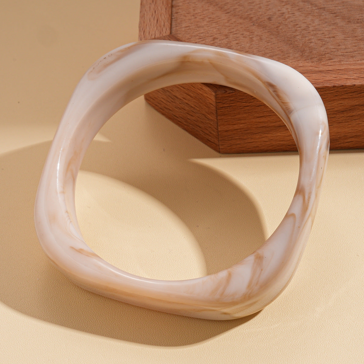 Women's Irregular Resin Minority Simple Retro Temperament Personality Fashion Design Unique Bracelets