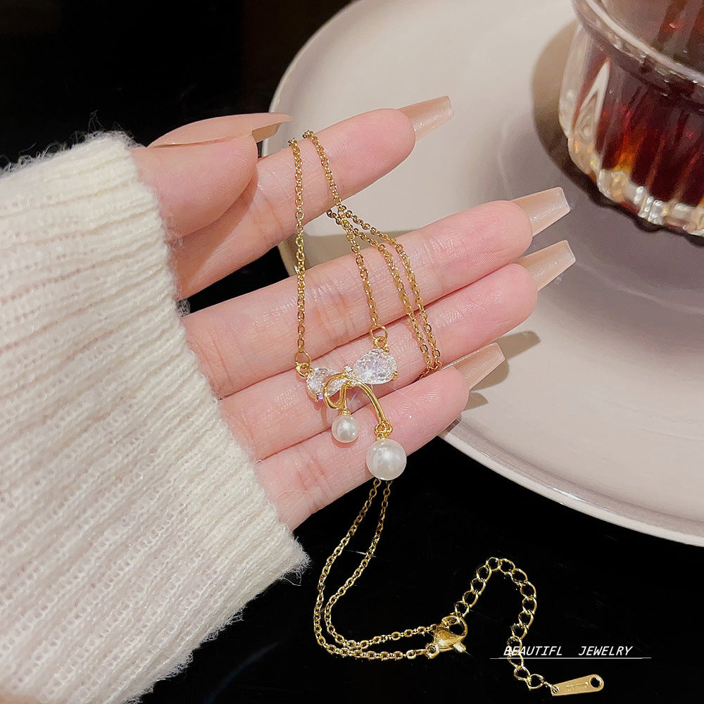 Pearl Light Luxury Minority Design Clavicle Necklaces