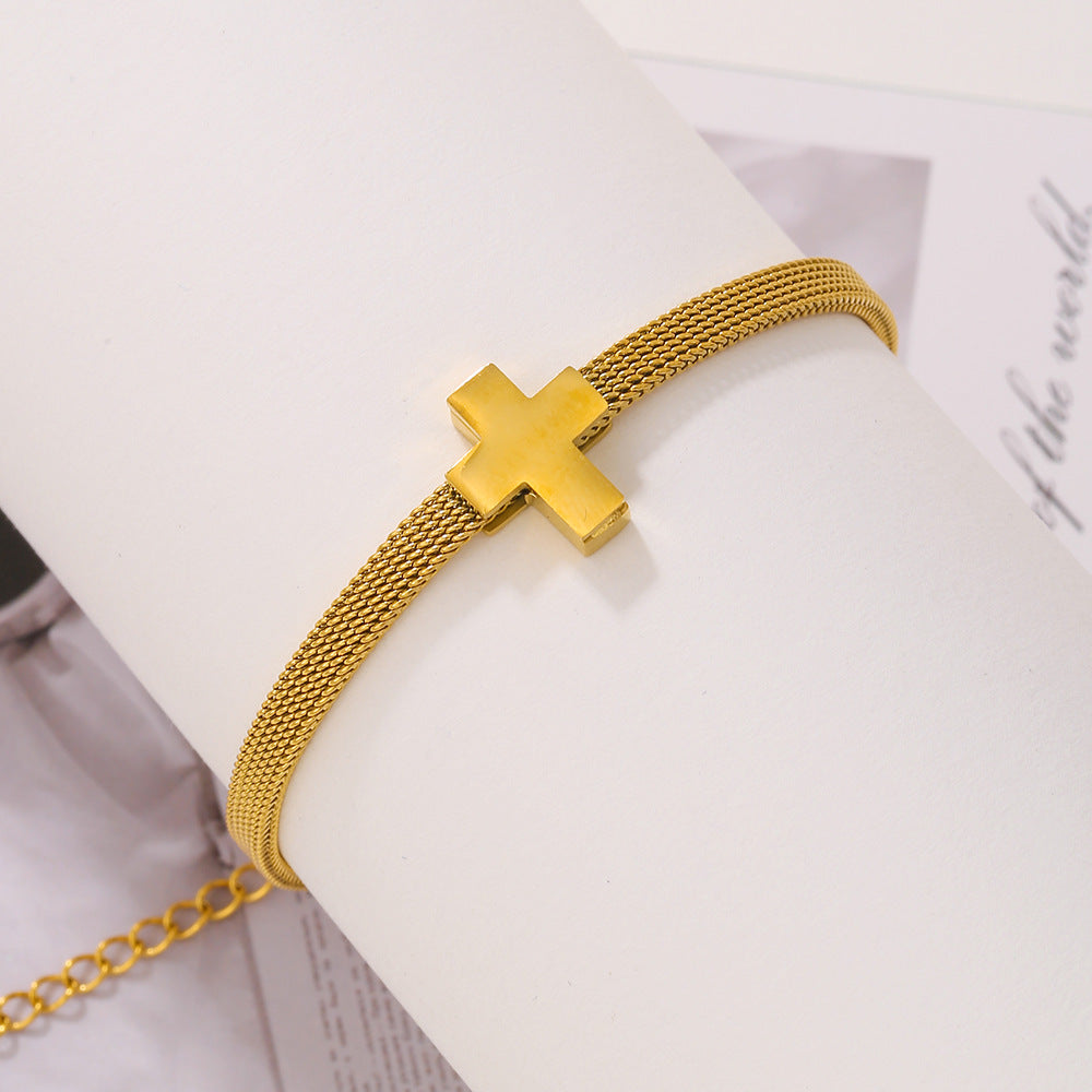 Bracelets en acier inoxydable personnalisés avec croix en maille créative pour femmes