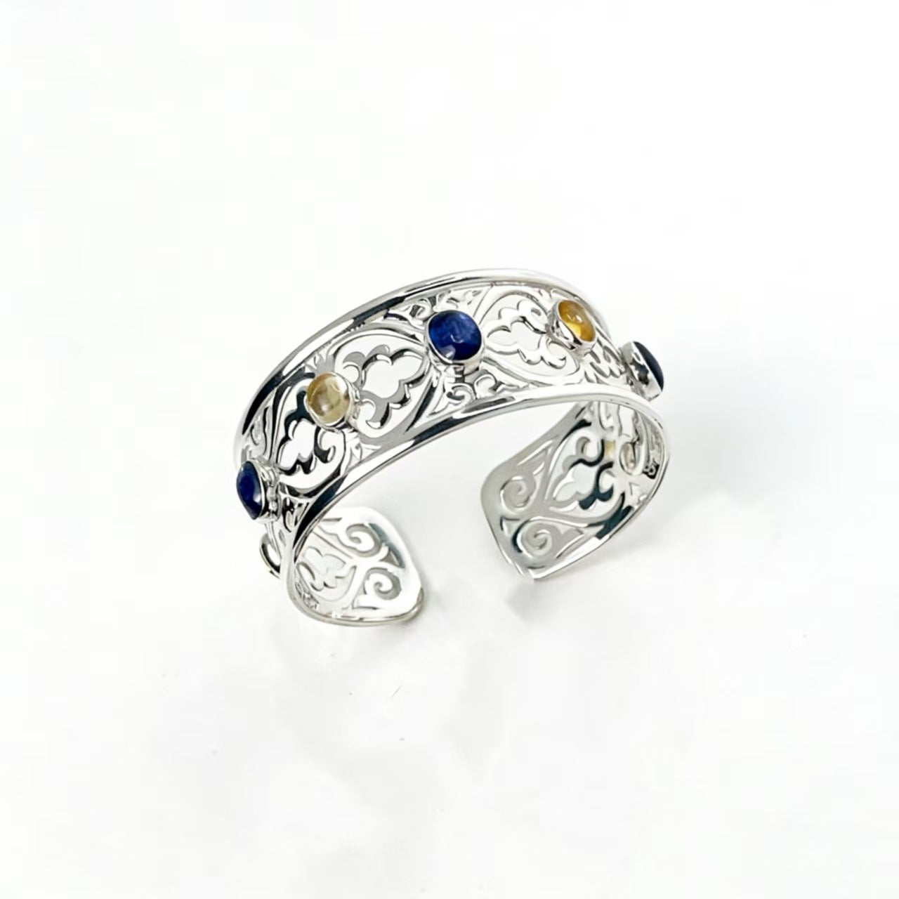 Women's Kazakh Open-ended Horn Pattern Personality Elements Temperament Unique Bracelet