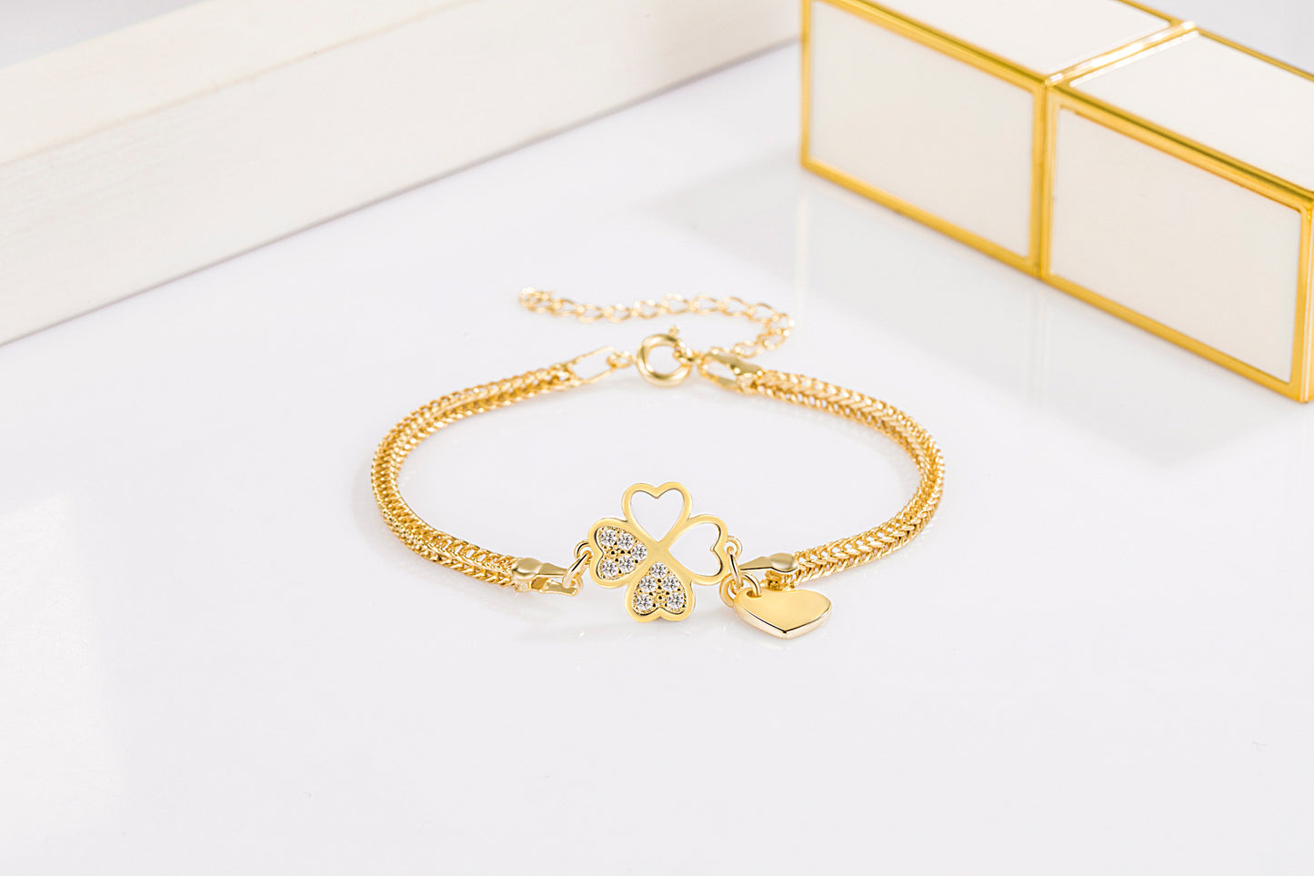 Four-leaf Clover Diamond Plated Gold Hand Bracelets