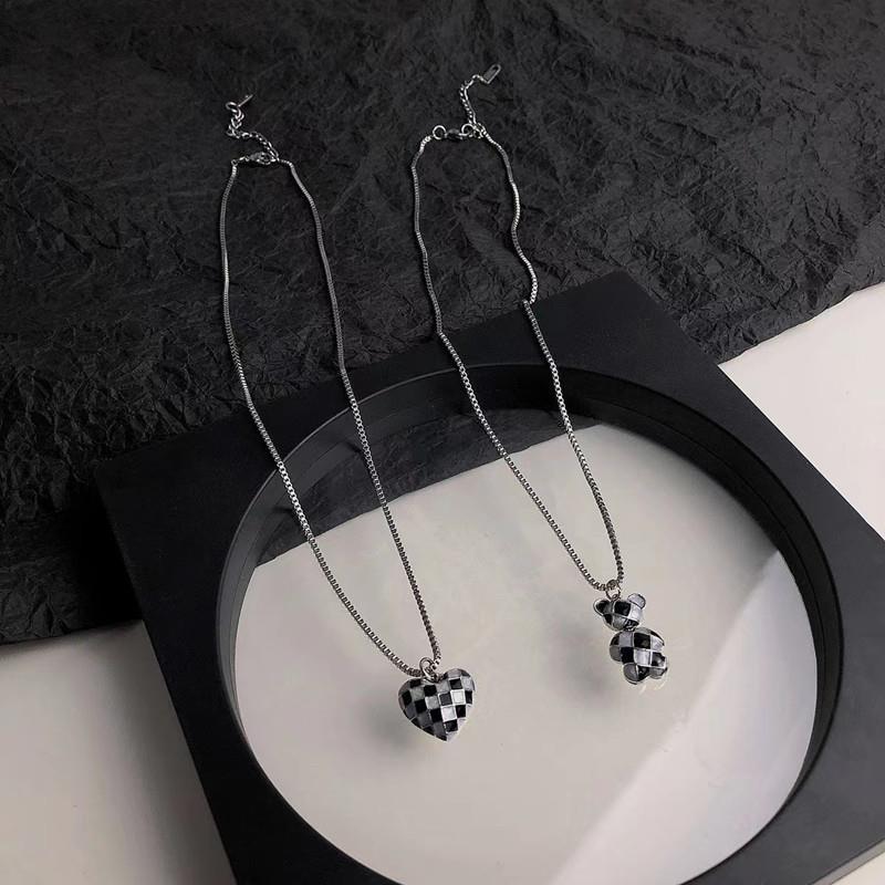 Women's Luxury Minority Chessboard Plaid Bear Heart Necklaces