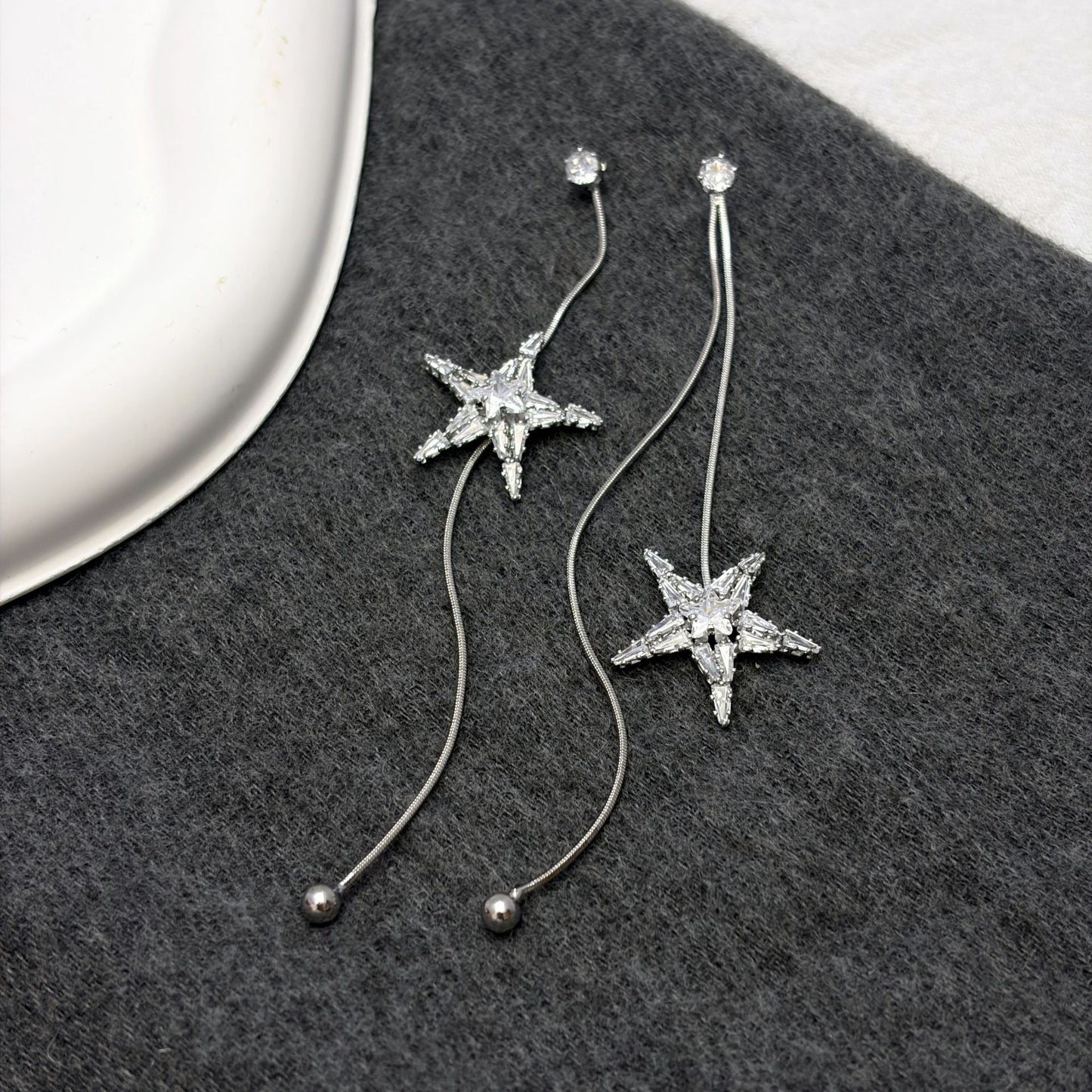Women's Diamond Star Tassel Square Round Face Small Long Stud Earrings