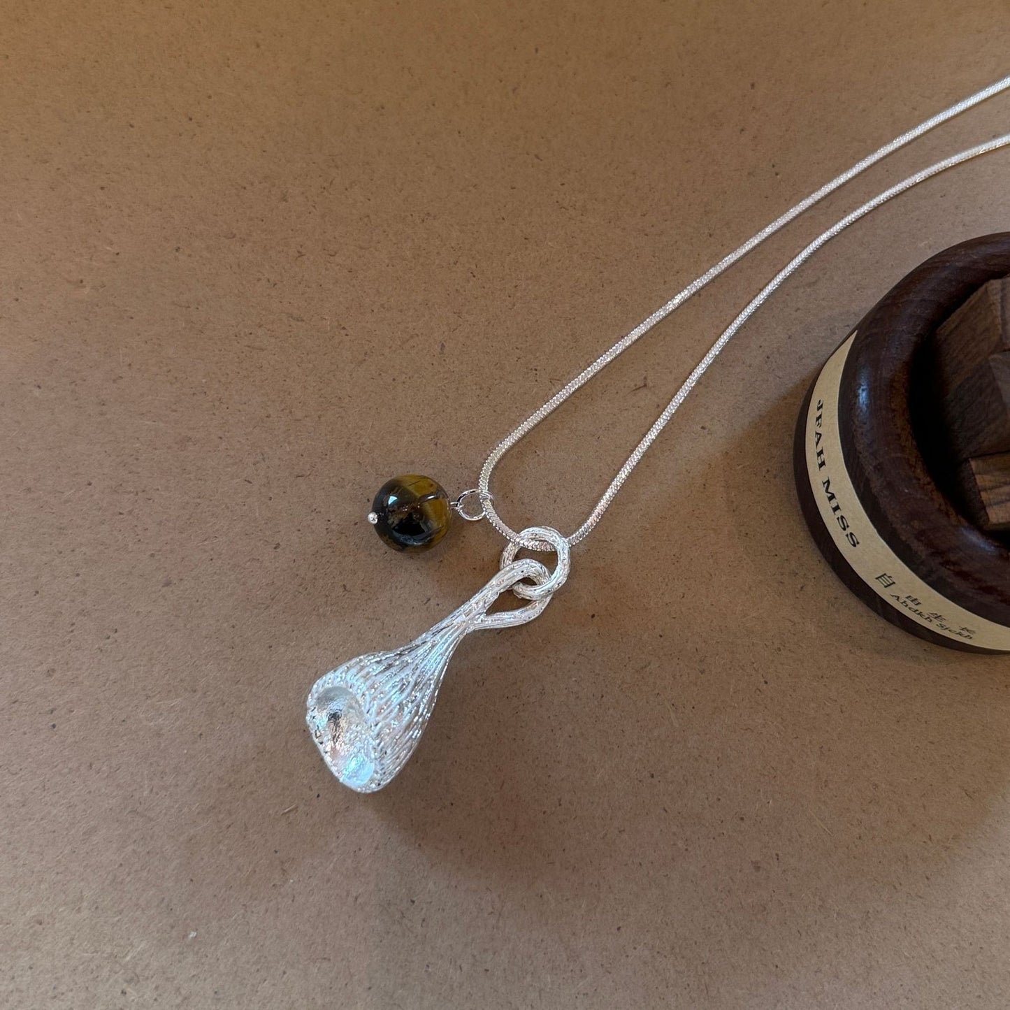 Women's Atmosphere Texture Large Water Drop Long Necklace