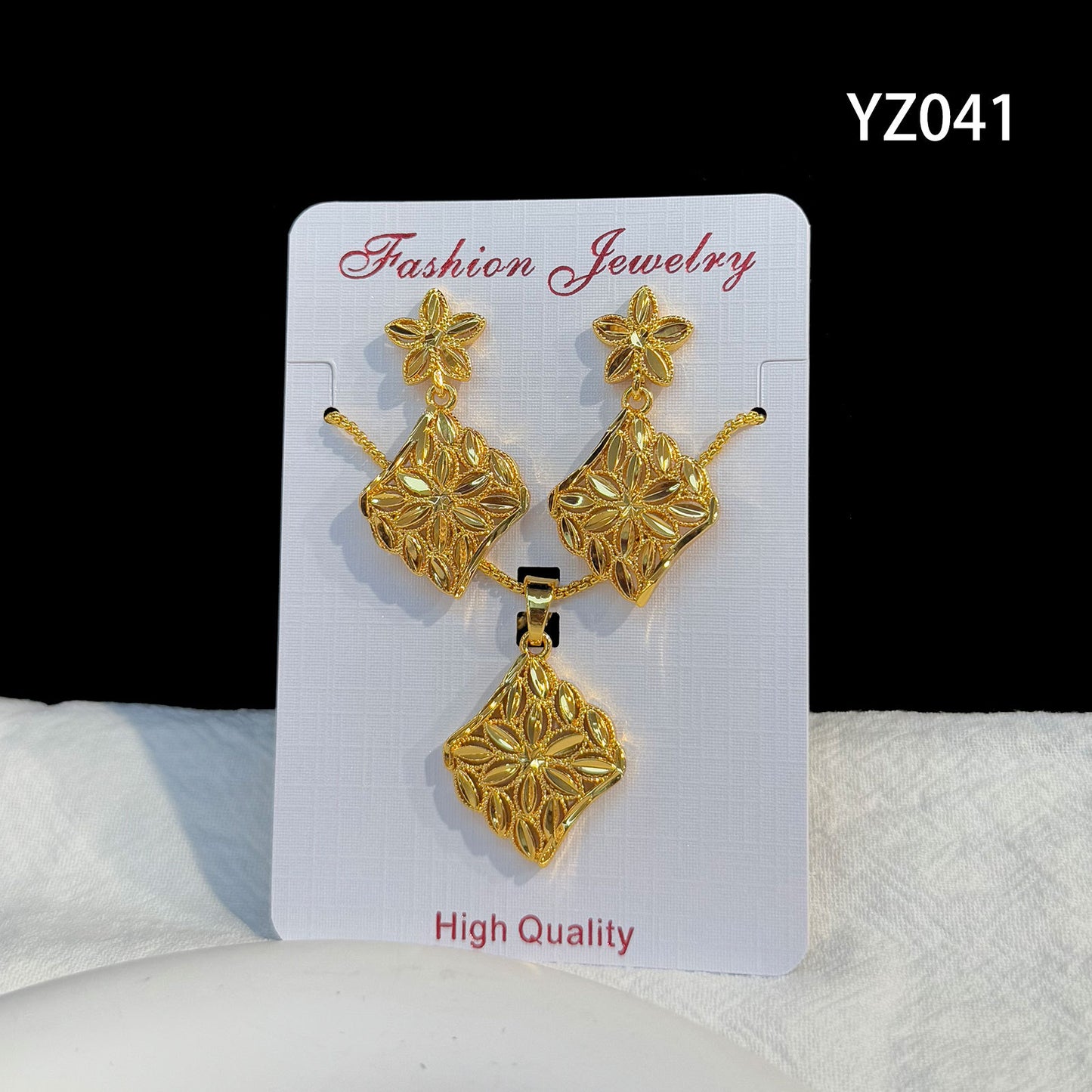 Love Heart Flowers Ear Medium Suit Pendants