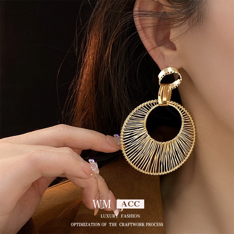 Exaggerated Metal Hollow Circle And Personalized High-grade Earrings