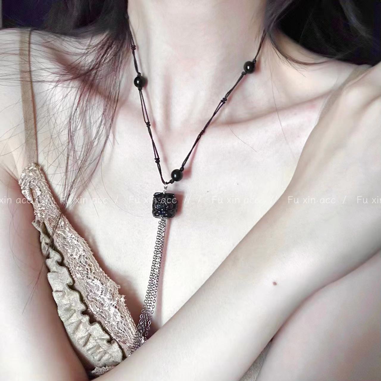 Chinese Retro Black Lion Agate Braid Rope Simple Antique Necklaces