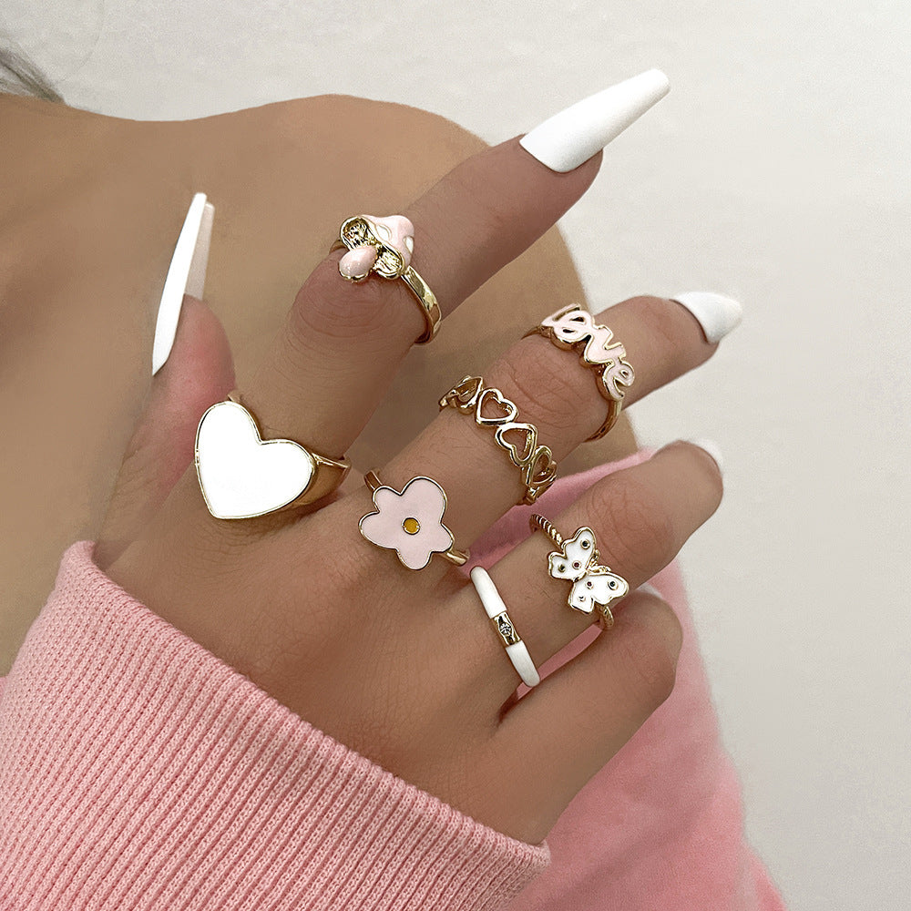Clearance Vintage Creative Heart Hollow Butterfly Rings