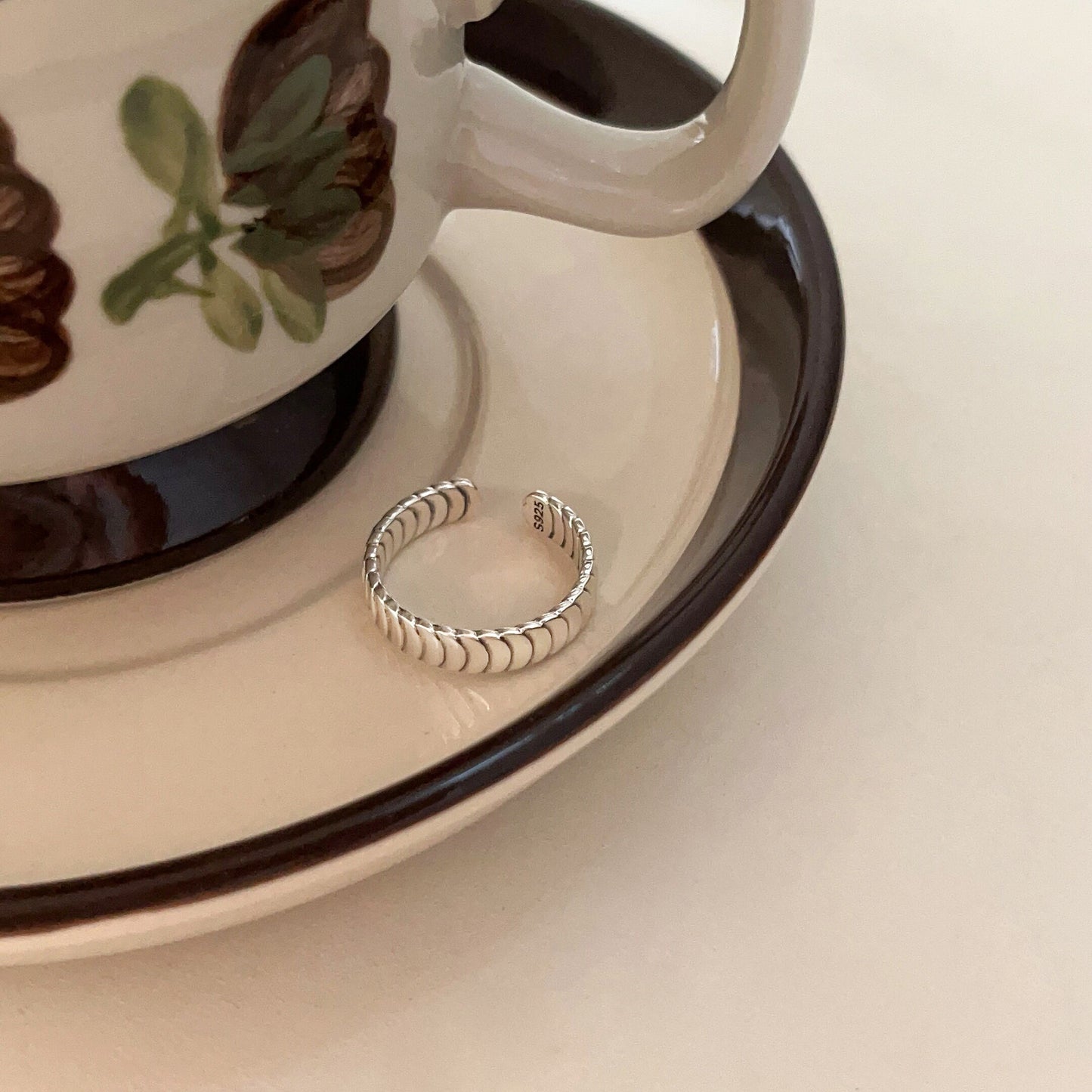 Sier Sterling Simple Design Scale Pattern Rings