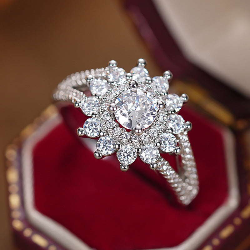 Light Luxury Female Live Style Classic Rings