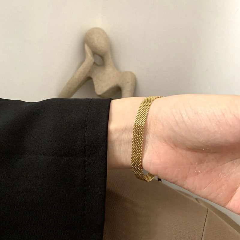 Modische Armbänder im Mesh-Stil für Damen aus Titanstahl und Gold