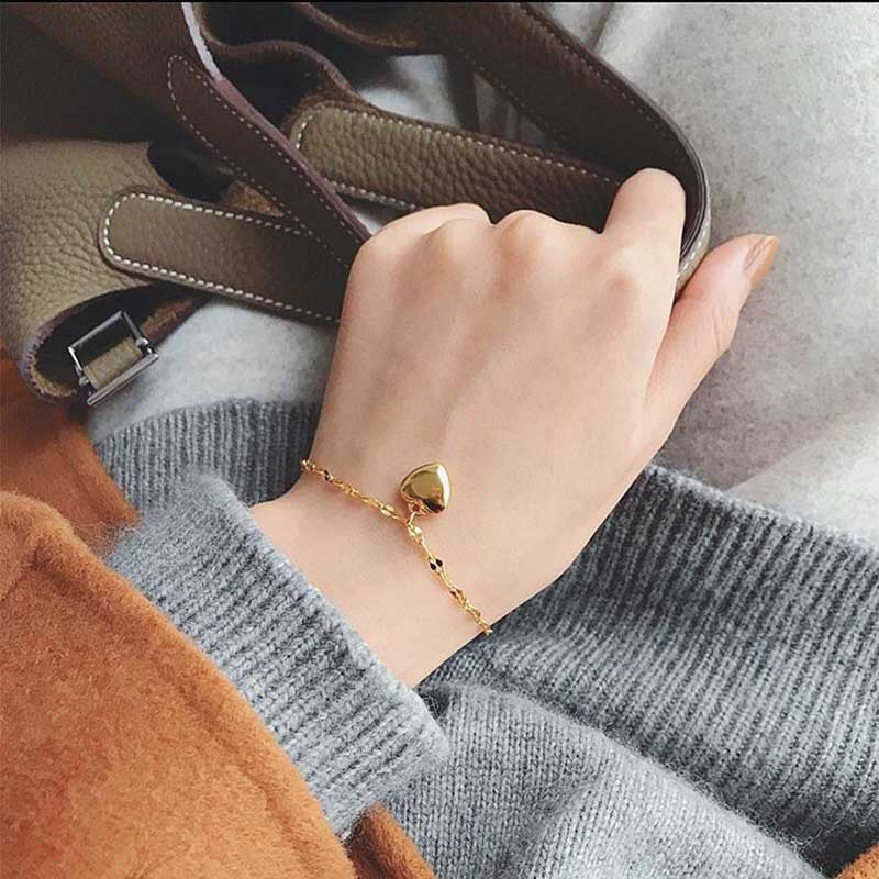 Damen-Armbänder mit Liebesanhänger im Vintage-Stil und kleinen, frischen Armbändern