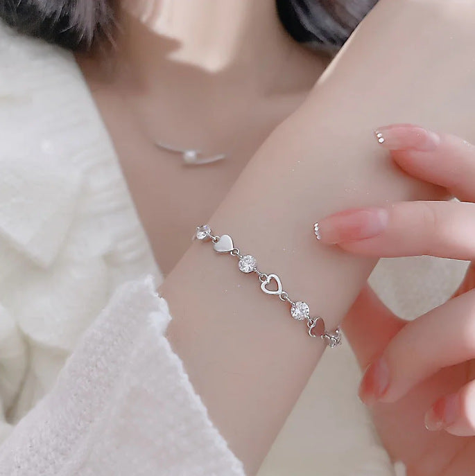 Sweet Cool Loving Heart Zircon Simple Design Bracelet