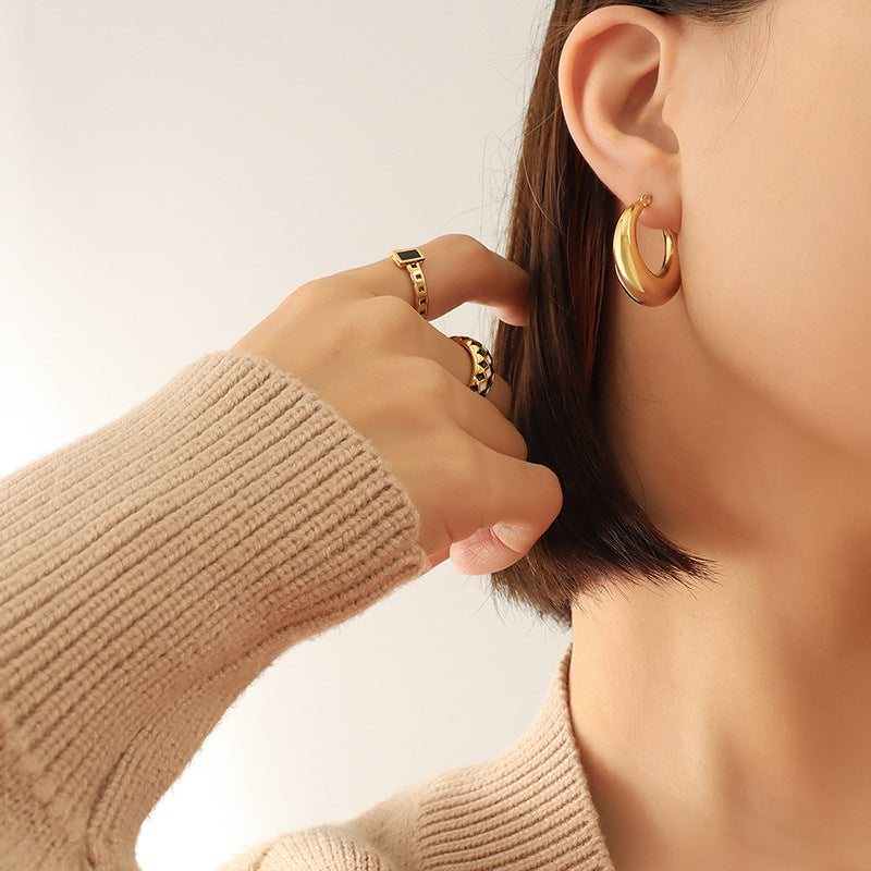 Boucles d'oreilles en titane simples à la mode géométriques en forme de U pour femmes