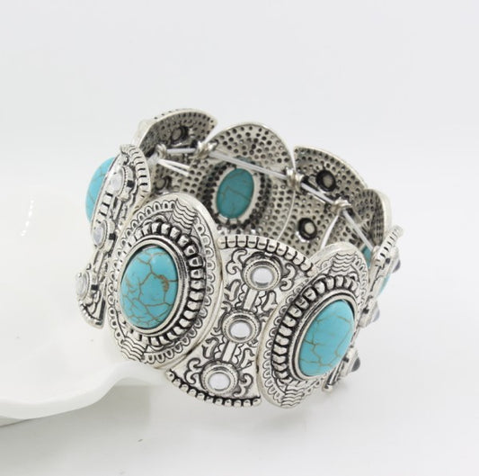 Fashion Retro Textured Hollow Inlaid Turquoise Bracelet