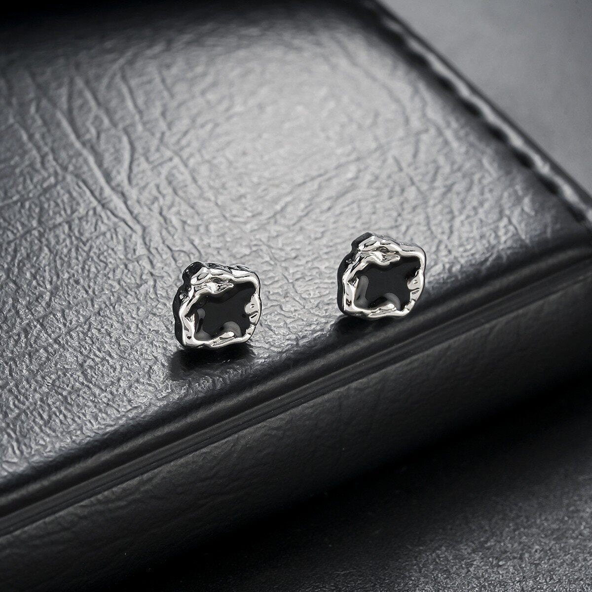 Men's Earless Light Luxury Fashion Female Niche Ear Clip